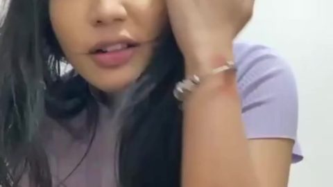 คลิปหลุด น้องมิ้นสาววัยใสมาหาแฟนถึงห้อง จับโม๊คควยก่อนขึ้นขย่มร่อนหีเด็ด