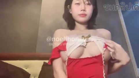น้องเปียโน (noelfhoney)! ดาวทวิตหีเนียนติ้วล้วงแหย่ฟินๆ ยัดควยปลอมมิดแท่งอ้าปากค้าง