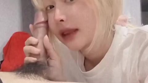 น้องแมวส้ม หมวยลูกครึ่ง! โชว์ไลฟ์สดเย็ดกับแฟน ร่อนเอวโคตรมันส์น้ำกระจายเต็มเตียง