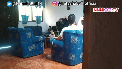 คลิปหลุดมาใหม่ สาวแก๊บขายหอยฟิตเนียนขาวบริการดี นอนแหกให้ลูกค้าจัดการชิมความอร่อยก่อนกระแทกเสียวคาชุดเขียวโครตมันส์