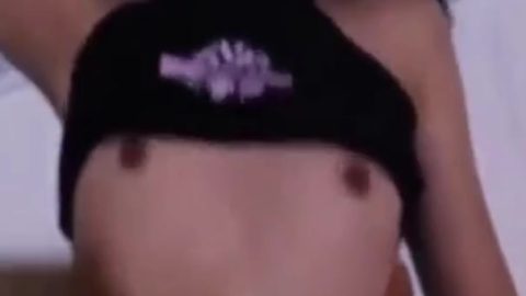 คลิปหลุด ดาวtiktok ทางบ้าน  ผัวปล่อยคลิปอย่างเสียว น้องขิมโดนซอยหีครางลั่นห้อง เอามาอวดกลุ่มลับโชว์เมียงานแรร์