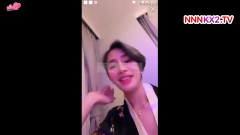 คลิปหลุดมาใหม่ Mlive สาวน้อยสายเงี่ยนจัด อมสดดูดดุ้นเพลินๆ สลับกับก้มลงทำให้ตัวเองโชว์หน้าไลฟ์ซอยนิ้วถี่ๆ โครตเดือด