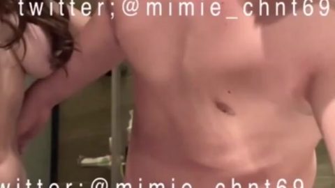 คลิปหลุด mimie_chnt69 น้องมีมี่สาวสวยขาวเนียน จัดหนุ่มตี๋ในห้องน้ำลีลาเย็ดเร่าร้อน งานระดับพรีเมี่ยม