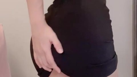 June น้องจูน เบ็ดโชว์ในชุดนักศึกษา ของเนียนๆ June
