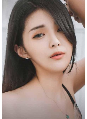 NAN QIANYUN
