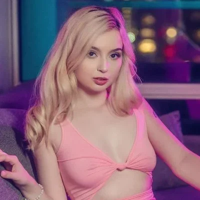 LEXI LORE
